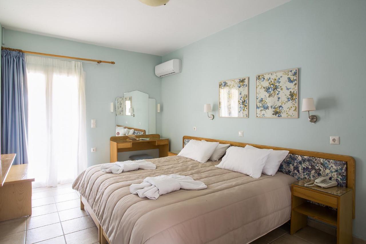 Spiti Prifti Apartments Гувия Екстериор снимка