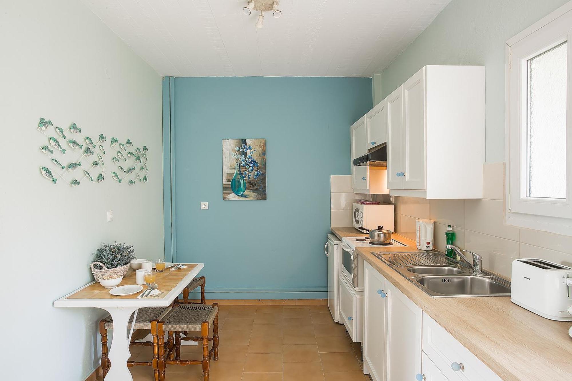 Spiti Prifti Apartments Гувия Екстериор снимка